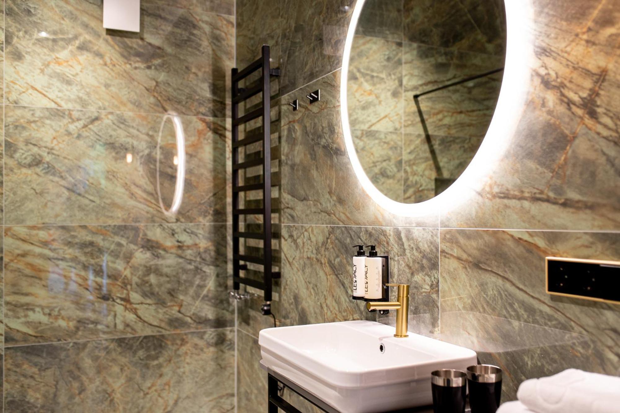 Hotel Gothards Kuldīga Zewnętrze zdjęcie